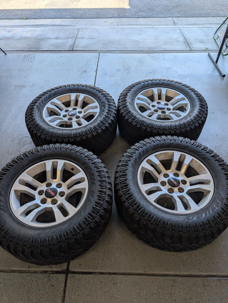 18" Stock GM Wheels - 33x12.5 Arturo Trail Blade Tires
