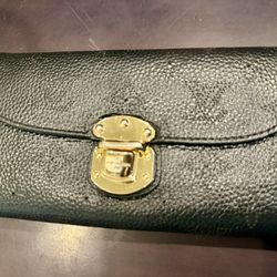 Louis Vuitton Monogram wallet