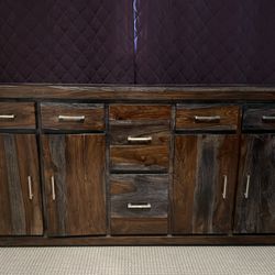 Beautiful Solid Wood Dresser