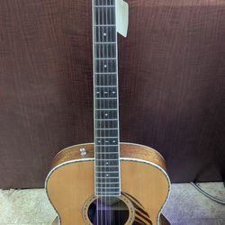 FENDER M: PO-220E ACOUSTIC GUITAR 
