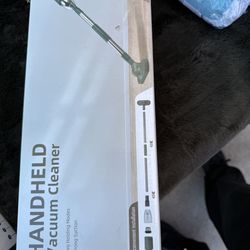 Handheld vacuum cleaner