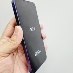 Samsung S24