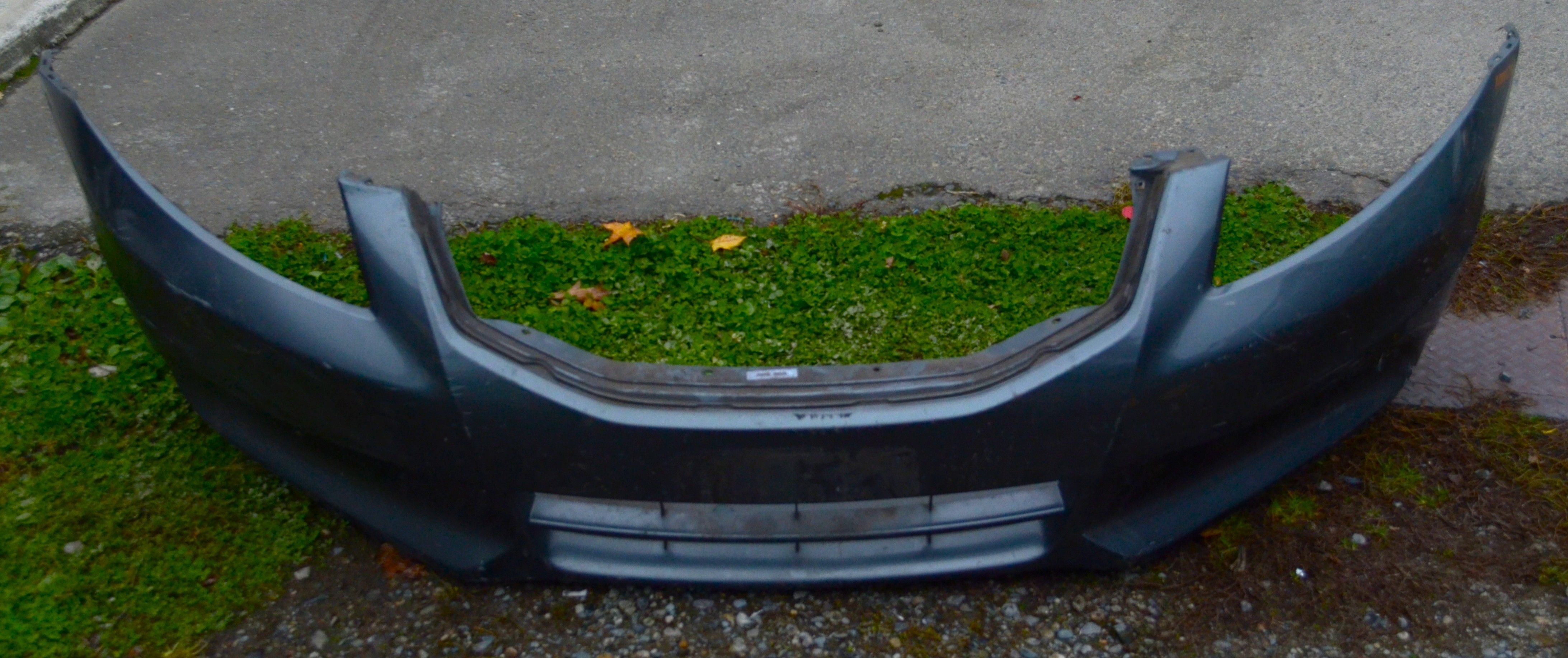 USED REF#U0360 || 2011-2012 HONDA ACCORD || FRONT BUMPER COVER ONLY