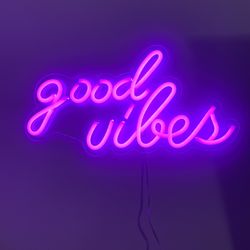 Good Vibes Light