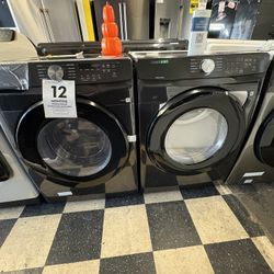 Samsung Washer And Dryer Set In Black 🎃