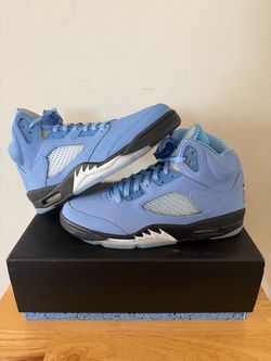 Air Jordan 5 Retro Unc