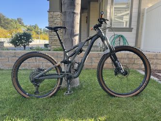 2022 Specialized Stumpjumper EVO S2 