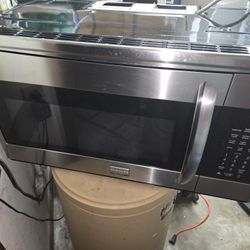 Frigidaire Gallery Over-the-Range Microwave