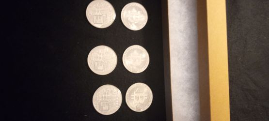 Novelty bitcoins