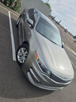 2017 KIA Optima