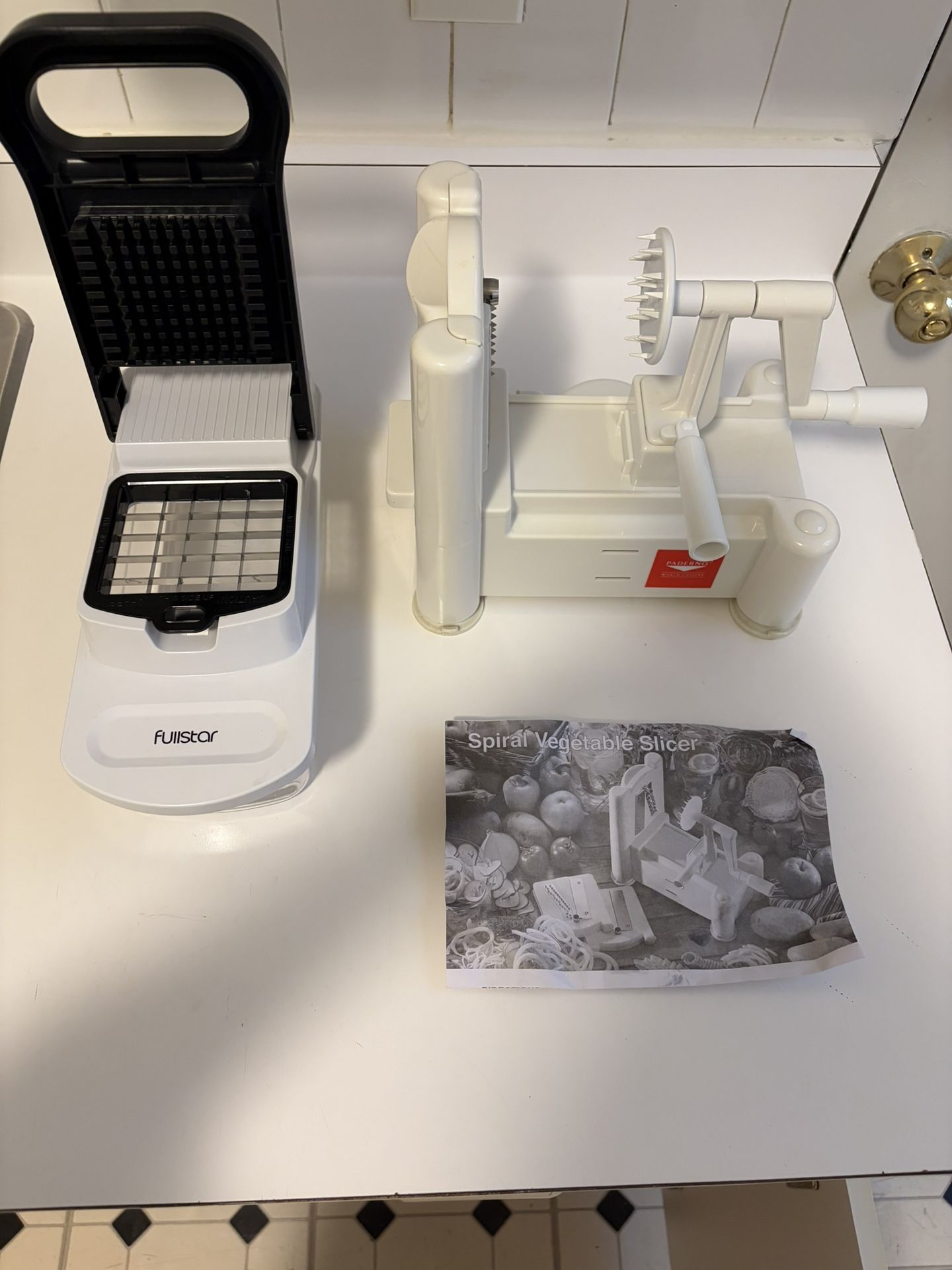 Paderno Spiral Veggie Slicer and Fullstar Pro Chopper