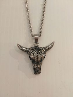 Stainless steel chain and charm original