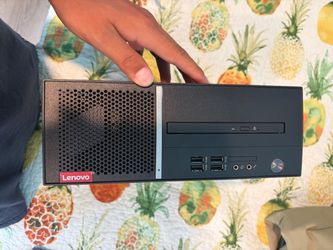 Lenovo i7 pc with power cord works reset good
