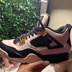 ‘Splatter’ Air Jordan 4 Retro Size 8.5 women’s 