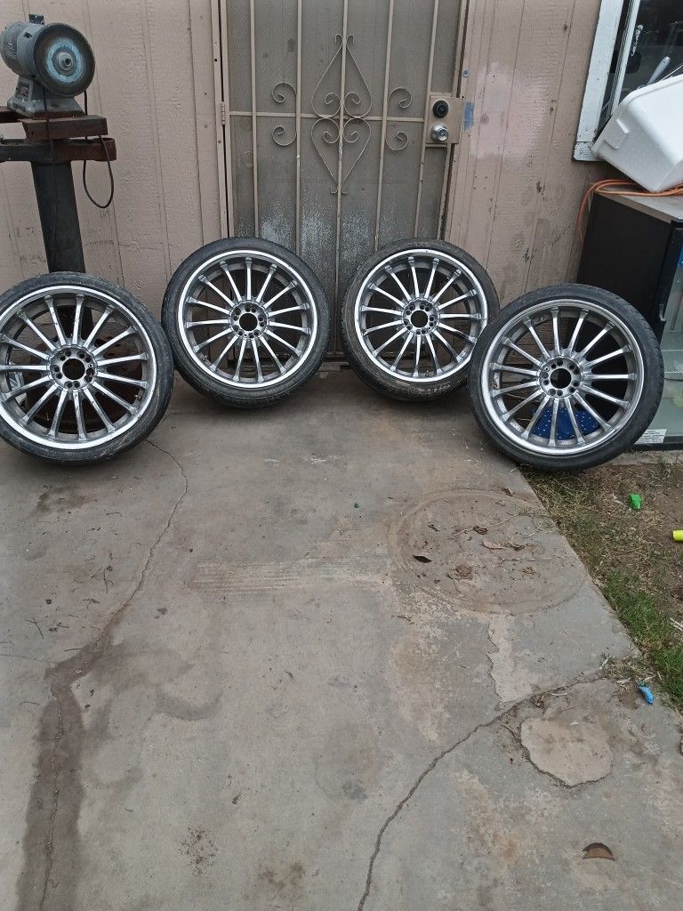 Rines 20 de 6 Birlos Universales Carro Chico