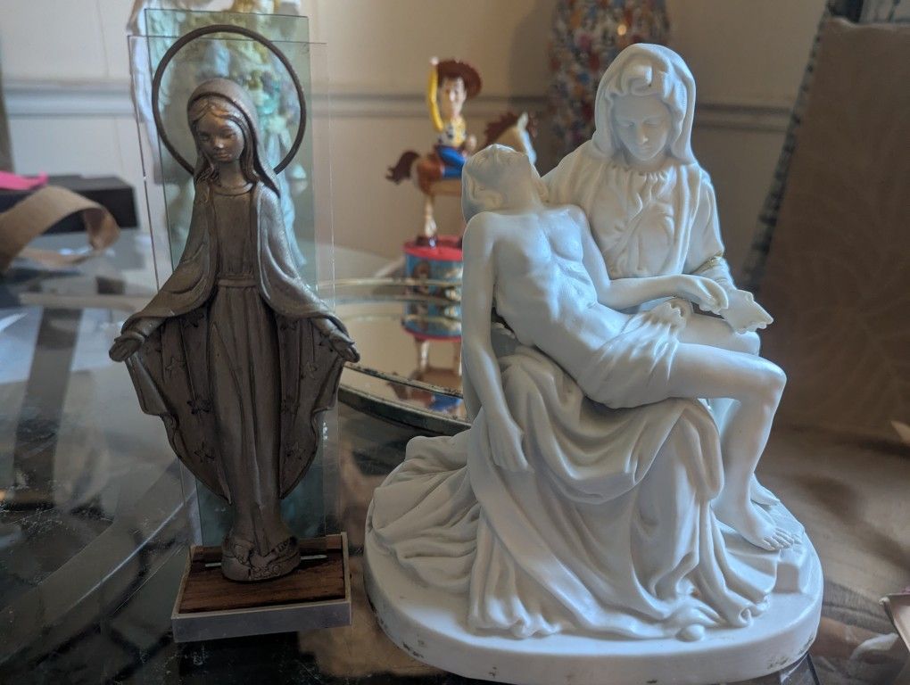 Religious Virgin Mary And Virgin Mary With Jesus Collection