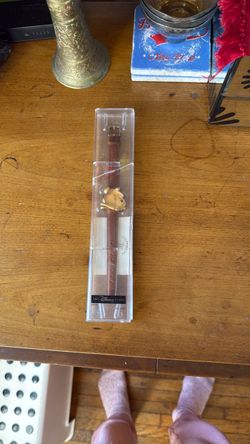 1990’s Disney Store Winnie The Pooh face wristwatch