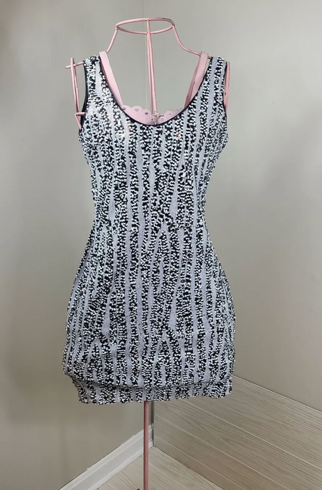 Cache Black & White Sequin Cocktail Dress Women's Size M