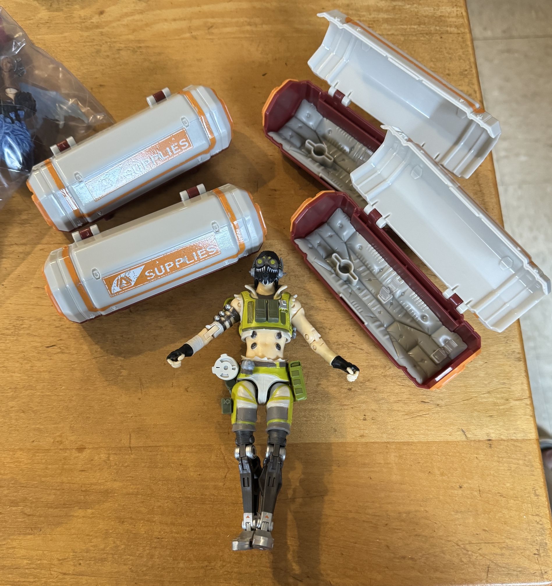 Jakks Pacific Apex Legends Octane and Supply Bins Set