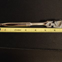 Custom Icon 3/8 Small Body Ratchet Flex Head