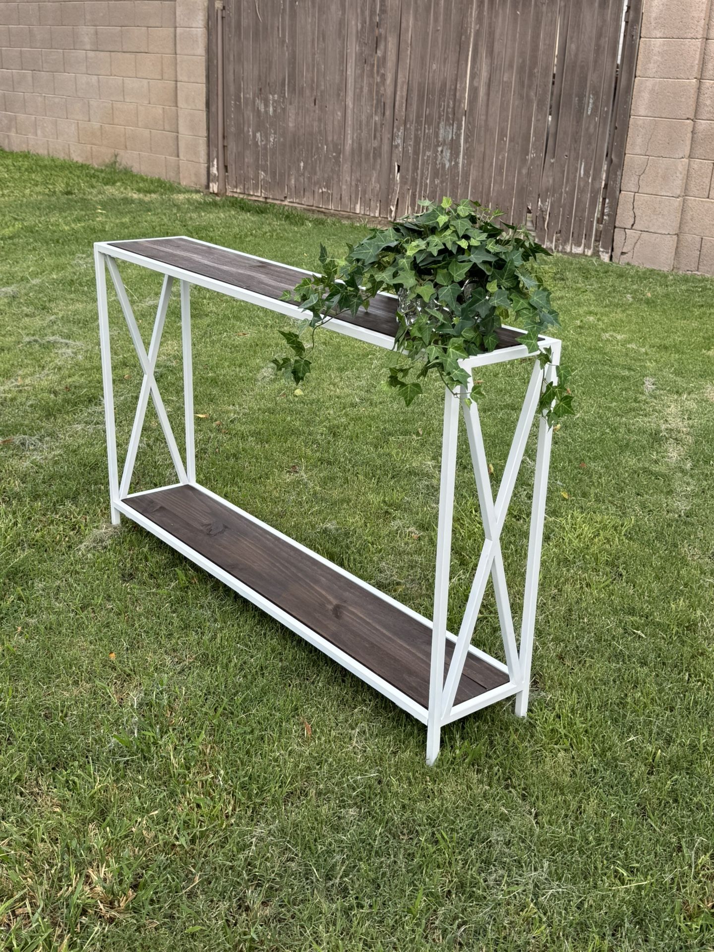 Beautiful Farmhouse Slim Entry Table 