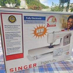 Singer Sewing Machine