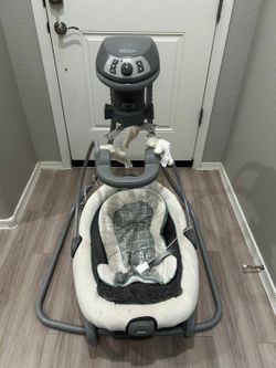 Graco Baby Swing with Soothing Vibration