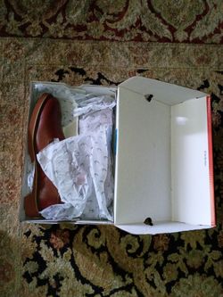 Kid's dress shoes