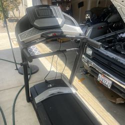 Nordic Track Treadmill 