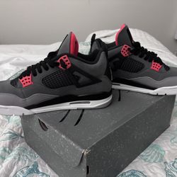 Jordan 4s 