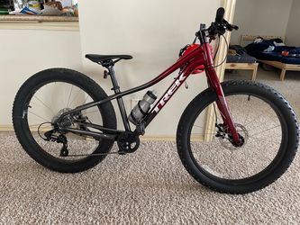 Trek Roscoe 24 Mountain Bike- Excellent condition