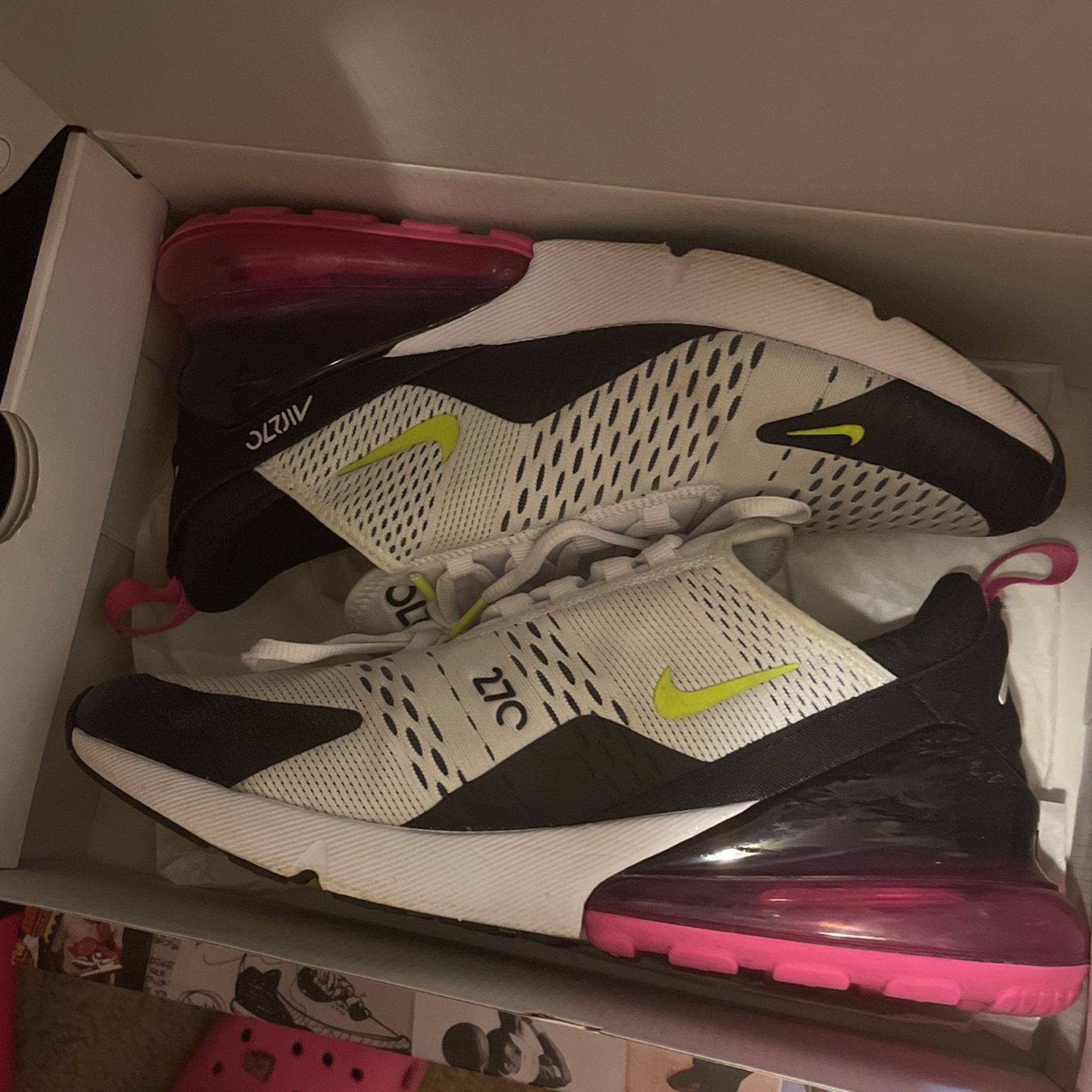 Nike