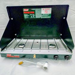 Coleman 2 burner stove new