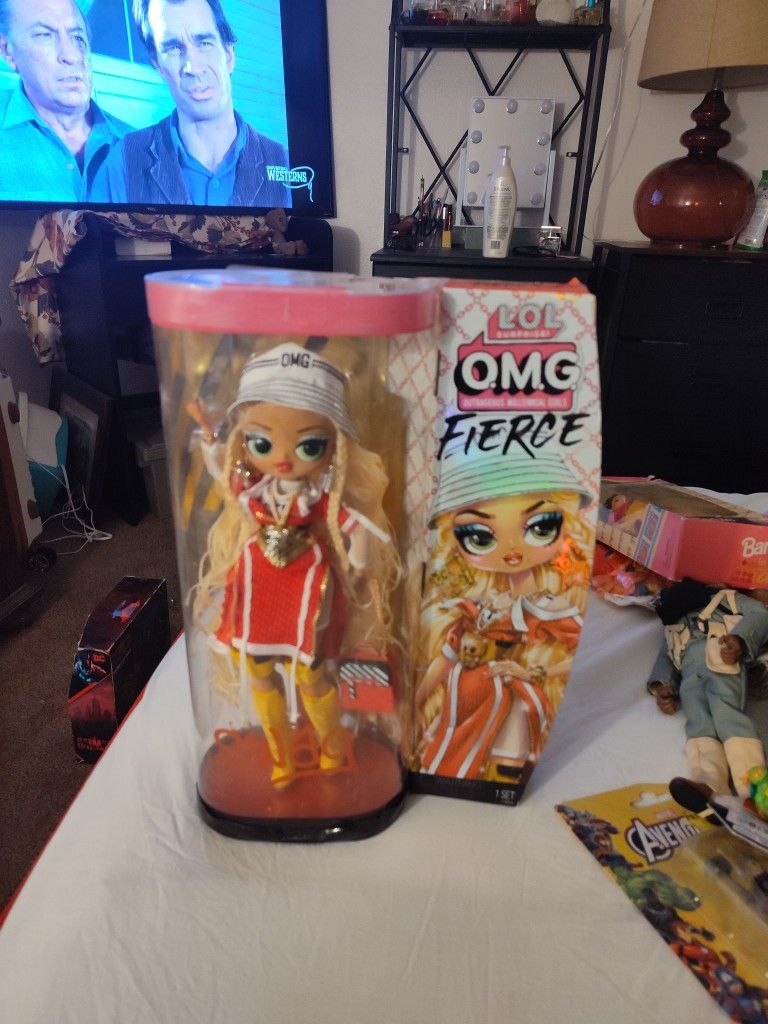 LOL Surprise OMG Dolls