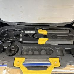Apollo PEX Multi-Head Crimp Tool Kit
