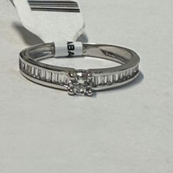 Solitaire White Gold Stone Ring 