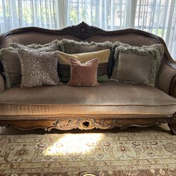 Vintage 3-Piece Sofa Set – Sofa, Loveseat & Accent Chair (Carved Wood / French Provincial Style)