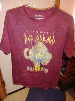 Men's Large Def Leppard Tee Shirt! Brand New!