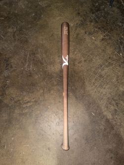 Victus MLB Birch Wood Bat 34/31 Mookie Betts Axe Handle