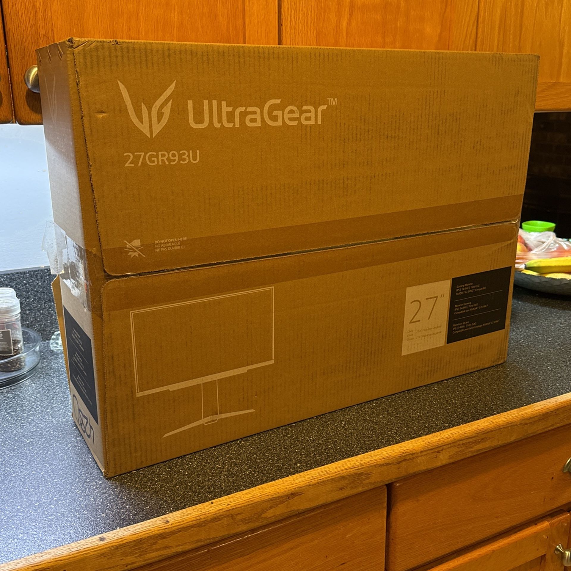 LG 27" 144HZ 4K GAMING MONITOR - ULTRAGEAR 27GR93U
