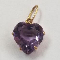 14kt. Purple Stone Pendant 