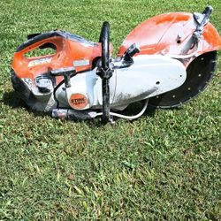 Stihl 440 Concrete Saw 