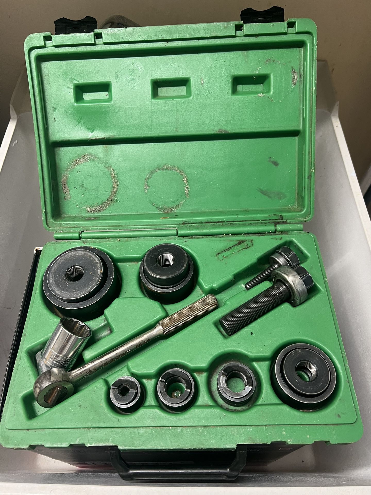 2 Inch Knock Out Set