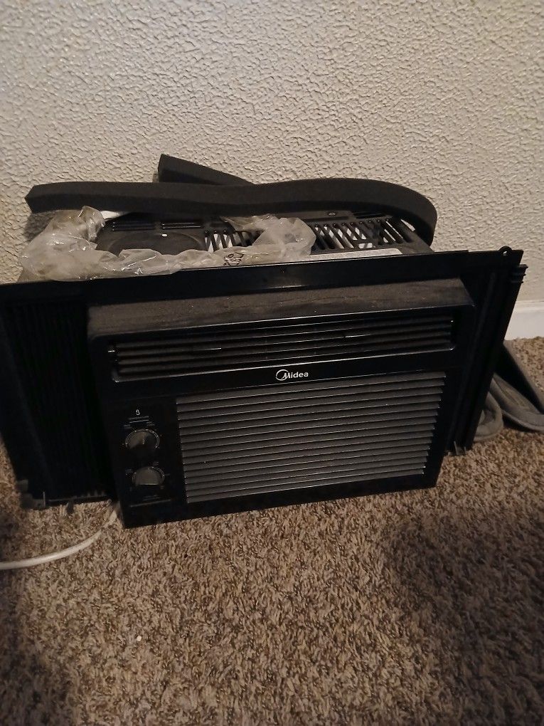 Air Conditioner