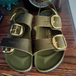 Birkenstocks Brand New 100 Size 38