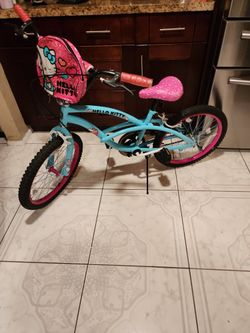 Hello Kitty 20 Inch Bike