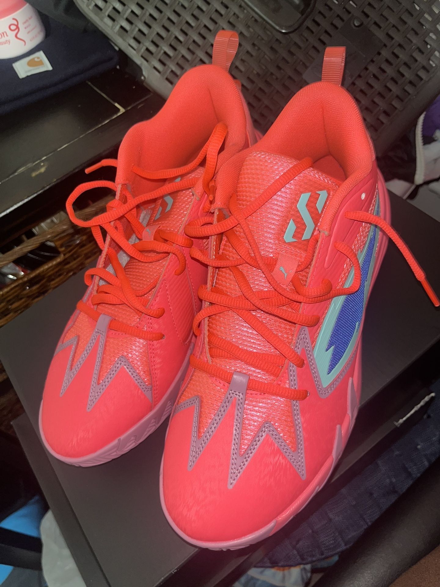 Puma Basketball Shoes Size 9