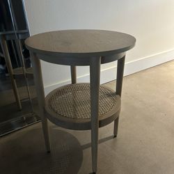 Side Table / Nightstand 