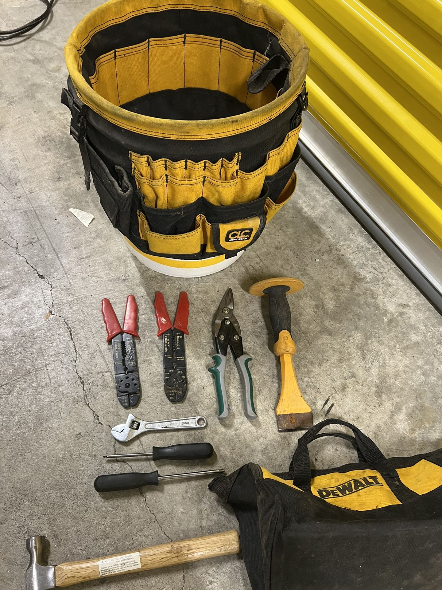 Dewalt Tool Bag & Tool Lot