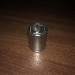 Husky 3/8 in. Drive 9/16 in. 6 Point SAE Standard Socket 